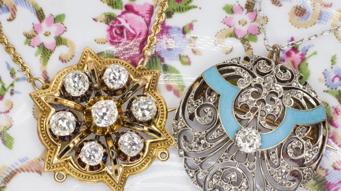 A Timeline of Jewelry Design Eras from the Georgian Era to Present: