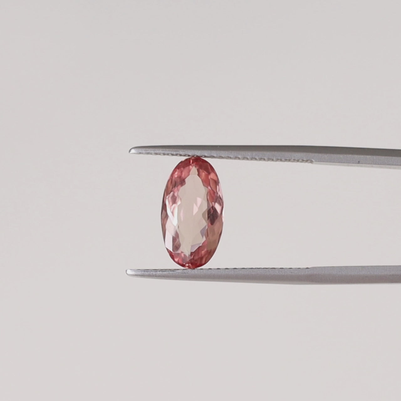 2.51ct GIA CERTIFIED IMPERIAL TOPAZ PEACH ORANGE PINK LONG OVAL SHAPE NATURAL