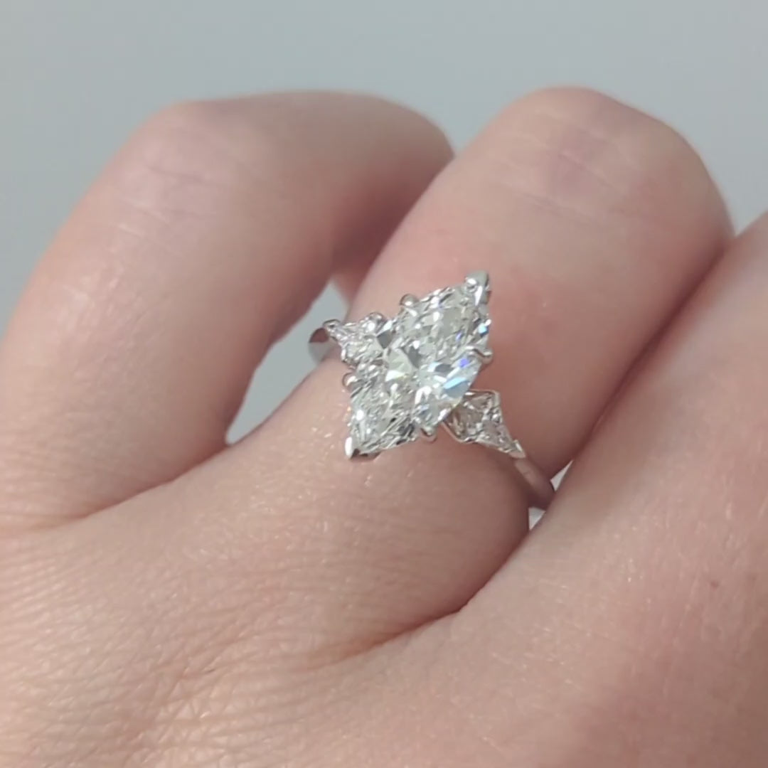 2ct LAB CREATED DIAMOND ENGAGEMENT RING 3 STONE MARQUISE KITE CUT 14k WHITE GOLD
