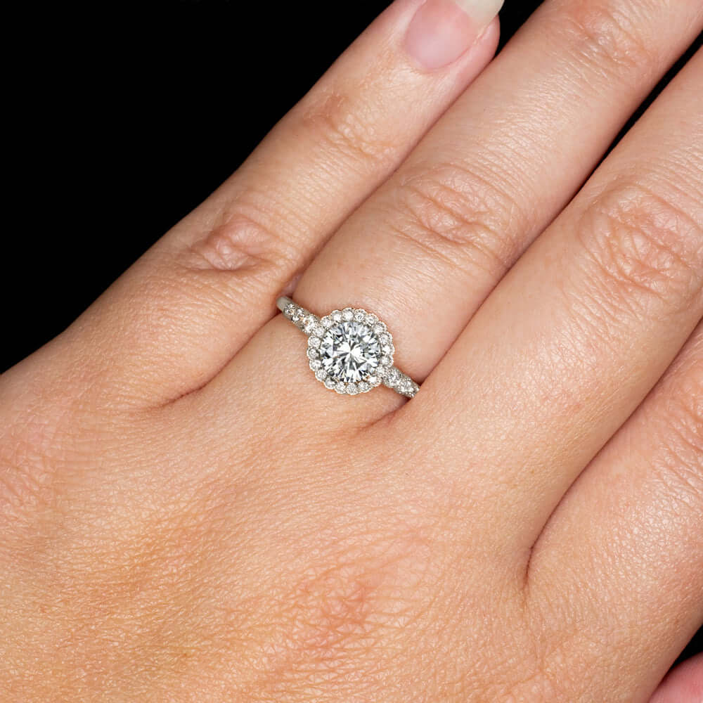 1ct CERTIFIED G VS2 DIAMOND ENGAGEMENT RING VINTAGE STYLE SCALLOPED HALO ROUND