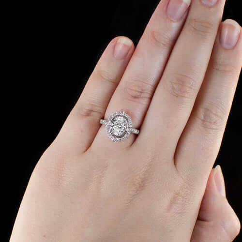 2 CARAT LAB CREATED DIAMONG ENGAGEMENT RING VINTAGE INSPIRED STYLE HALO PLATINUM