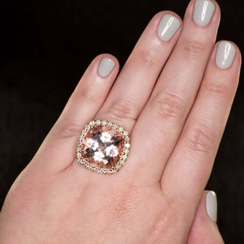 25ct IDEAL CUT NATURAL PEACH MORGANITE DIAMOND 18K ROSE GOLD HALO COCKTAIL RING