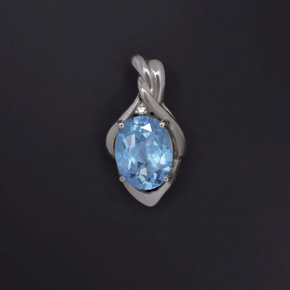 2.5 CARAT BLUE TOPAZ DIAMOND PENDANT 18k WHITE GOLD NECKLACE OVAL SHAPE TWIST