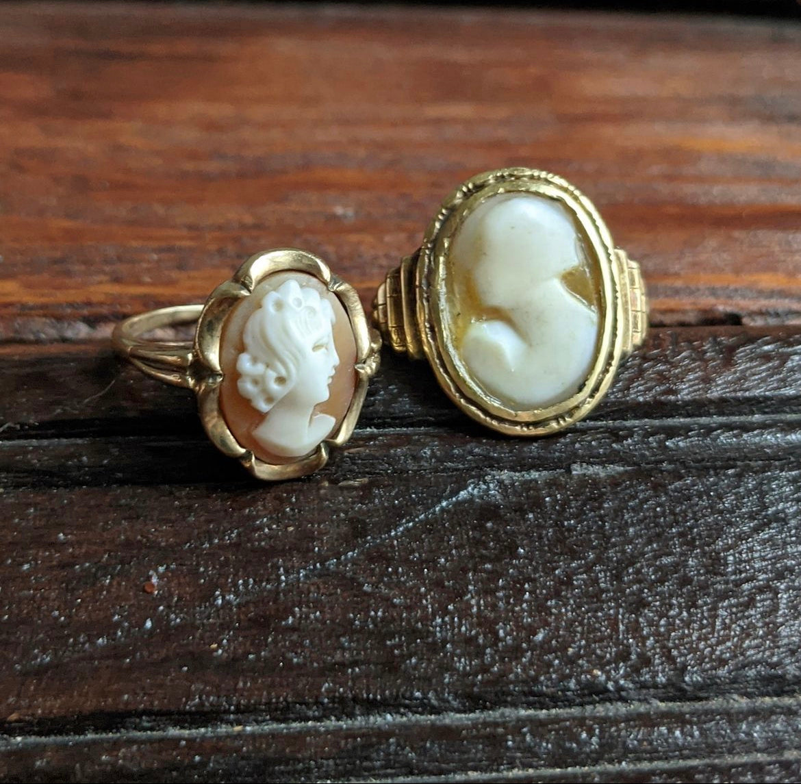 How to Identify the Age of a Jewelry Piece