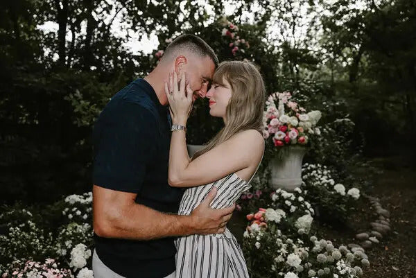 Where to Find an Engagement Ring Like Taylor Swift’s