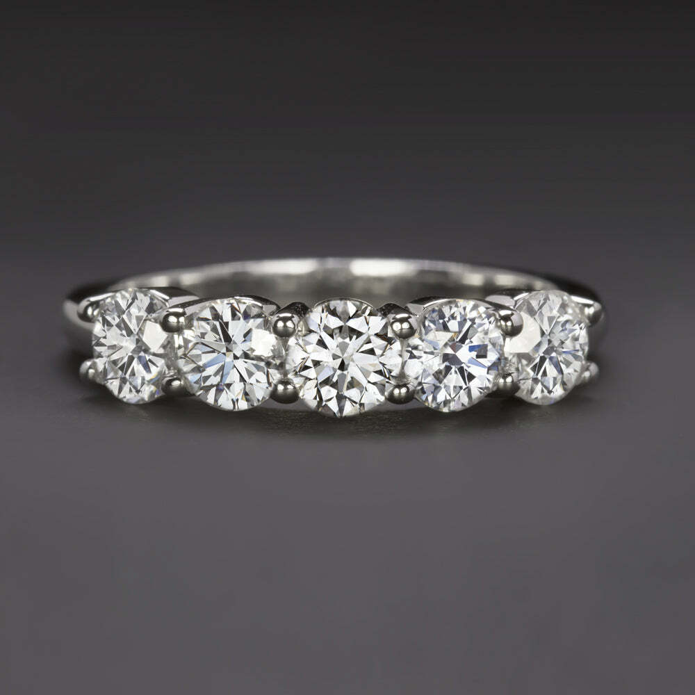 GIA CERTIFIED DIAMOND WEDDING RING PLATINUM STONE BAND