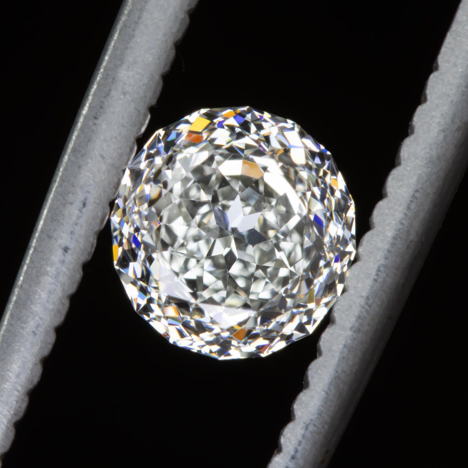 1.05ct Brilliant Round Cut unique Fine jewelry Created White Sapphire Gem I