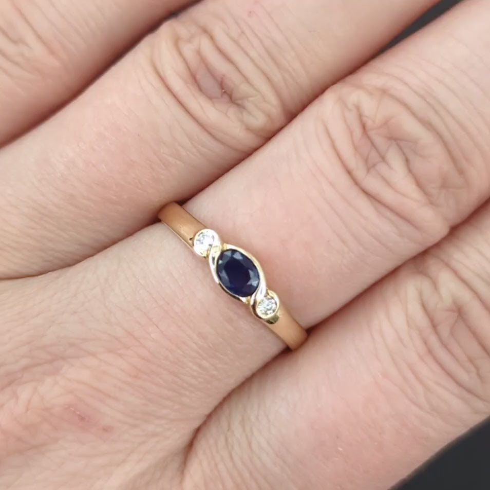 SAPPHIRE DIAMOND RING 0.66ct EAST WEST OVAL SHAPE 14k YELLOW GOLD BEZEL NATURAL