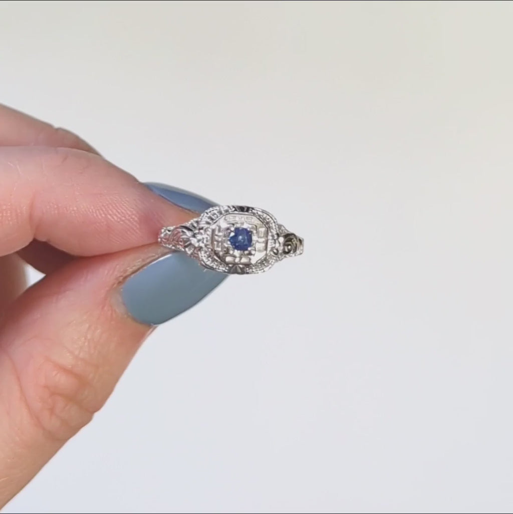 SAPPHIRE STERLING SILVER VINTAGE STYLE COCKTAIL RING FILIGREE DAINTY ROUND BLUE