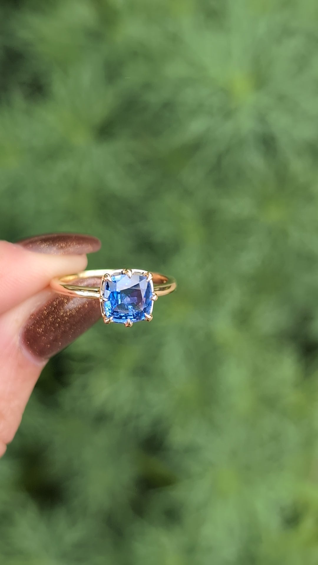 1.87ct CUSHION SAPPHIRE RING VINTAGE STYLE CLAW PRONG VICTORIAN COLLET 14k GOLD