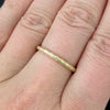 14k YELLOW GOLD VINTAGE STYLE WEDDING BAND STACKING RING ENGRAVED FLORAL CLASSIC