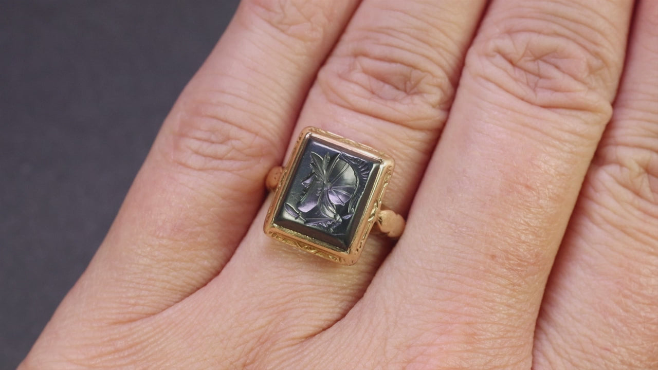 VINTAGE ROMAN SOLDIER CAMEO RING 14k YELLOW GOLD HEMATITE INTAGLIO BEZEL MENS