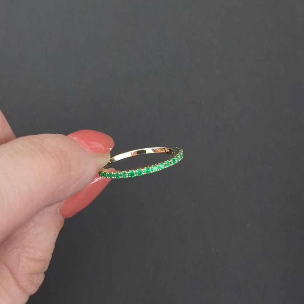 GREEN ONYX 14k YELLOW GOLD BAND HALF ETERNITY RING NATURAL GEMSTONE STACKING