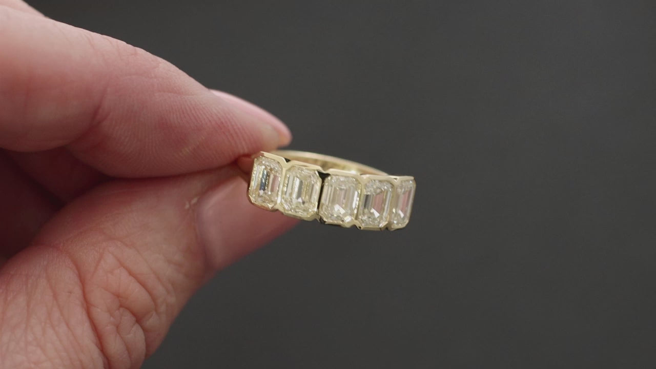 2.5 CARAT GIA CERTIFIED DIAMOND BAND EMERALD CUT WEDDING RING 14k YELLOW GOLD