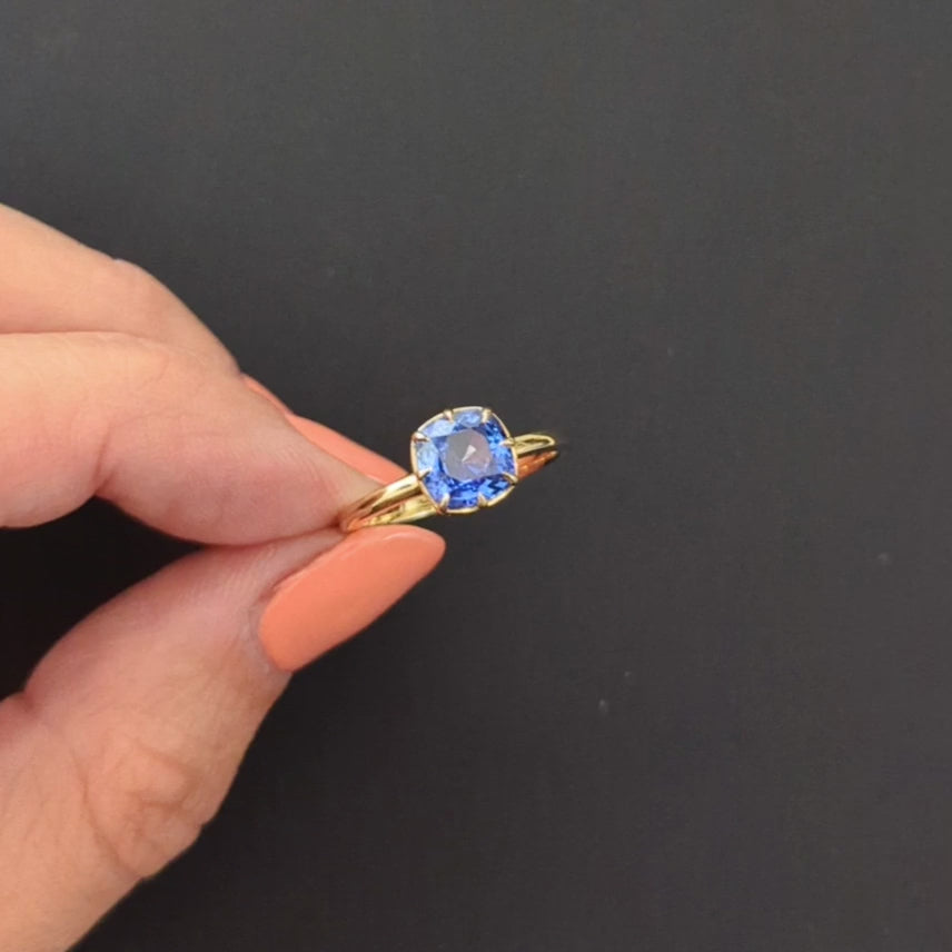 VINTAGE STYLE SAPPHIRE SOLITAIRE RING CUSHION SHAPE VICTORIAN COLETTE 14k GOLD