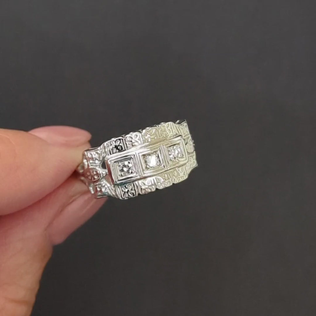 VINTAGE DIAMOND COCKTAIL RING 14k WHITE GOLD NATURAL ESTATE ENGRAVED ESTATE