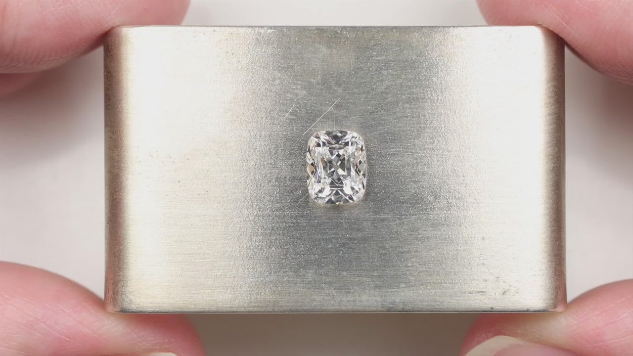 2 CARAT OLD MINE CUT LAB CREATED DIAMOND STUD EARRINGS CERTIFIED D-E VVS CUSHION
