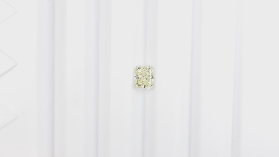 1 CARAT GIA CERTIFIED FANCY YELLOW SI2 DIAMOND RADIANT CUT LOOSE NATURAL STONE