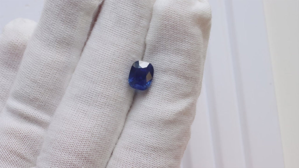 4 CARAT GIA CERTIFIED SAPPHIRE CUSHION SHAPE LOOSE NATURAL GEMSTONE RICH BLUE