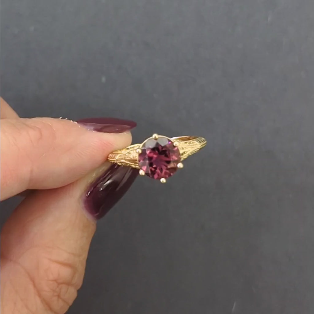 PINK TOURMALINE SOLITAIRE RING VINTAGE STYLE 14k YELLOW GOLD ENGRAVED COCKTAIL