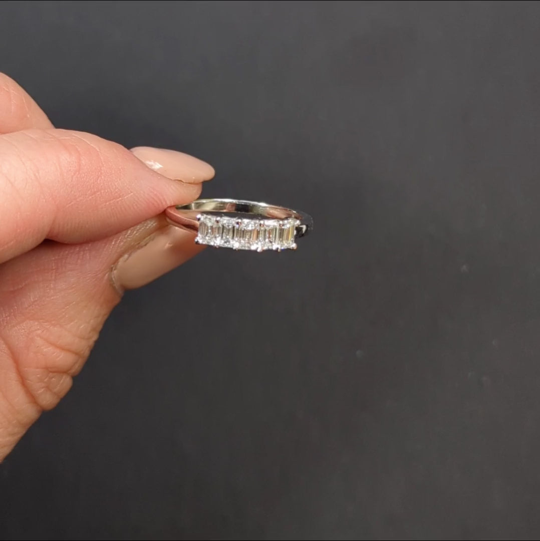 1 CARAT EMERALD CUT LAB CREATED DIAMOND WEDDING BAND 5 STONE RING 14k WHITE GOLD