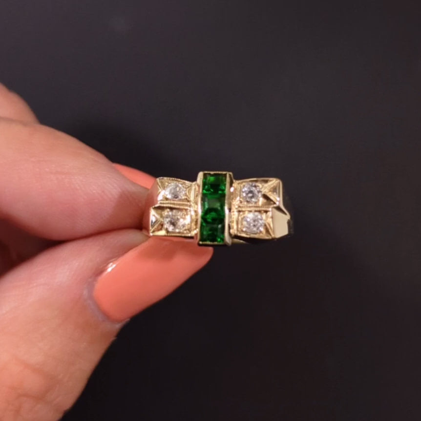 VINTAGE EMERALD OLD CUT DIAMOND COCKTAIL RING 1944 RETRO ERA CHUNKY YELLOW GOLD