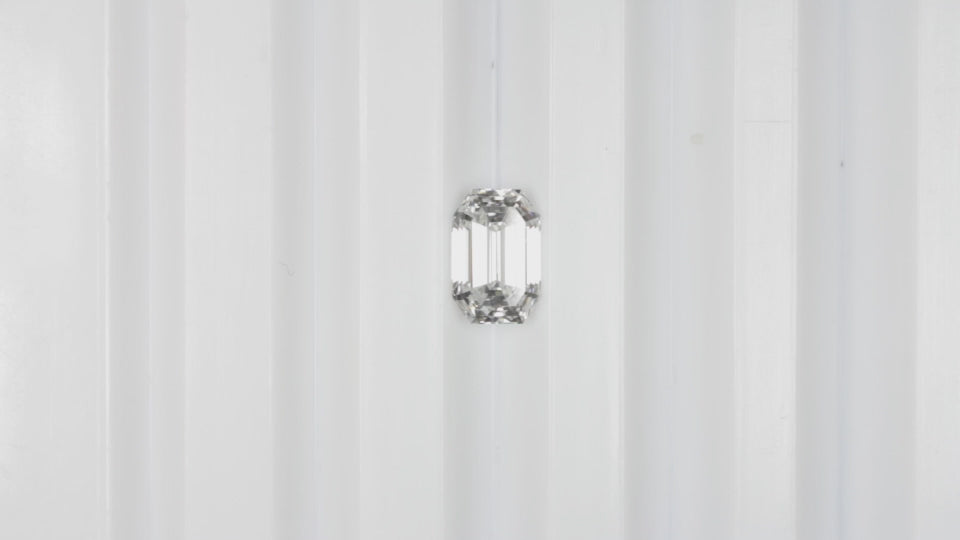 2 CARAT LAB CREATED DIAMOND IGI CERTIFIED E VVS2 DEEP CORNER EMERALD CUT LOOSE