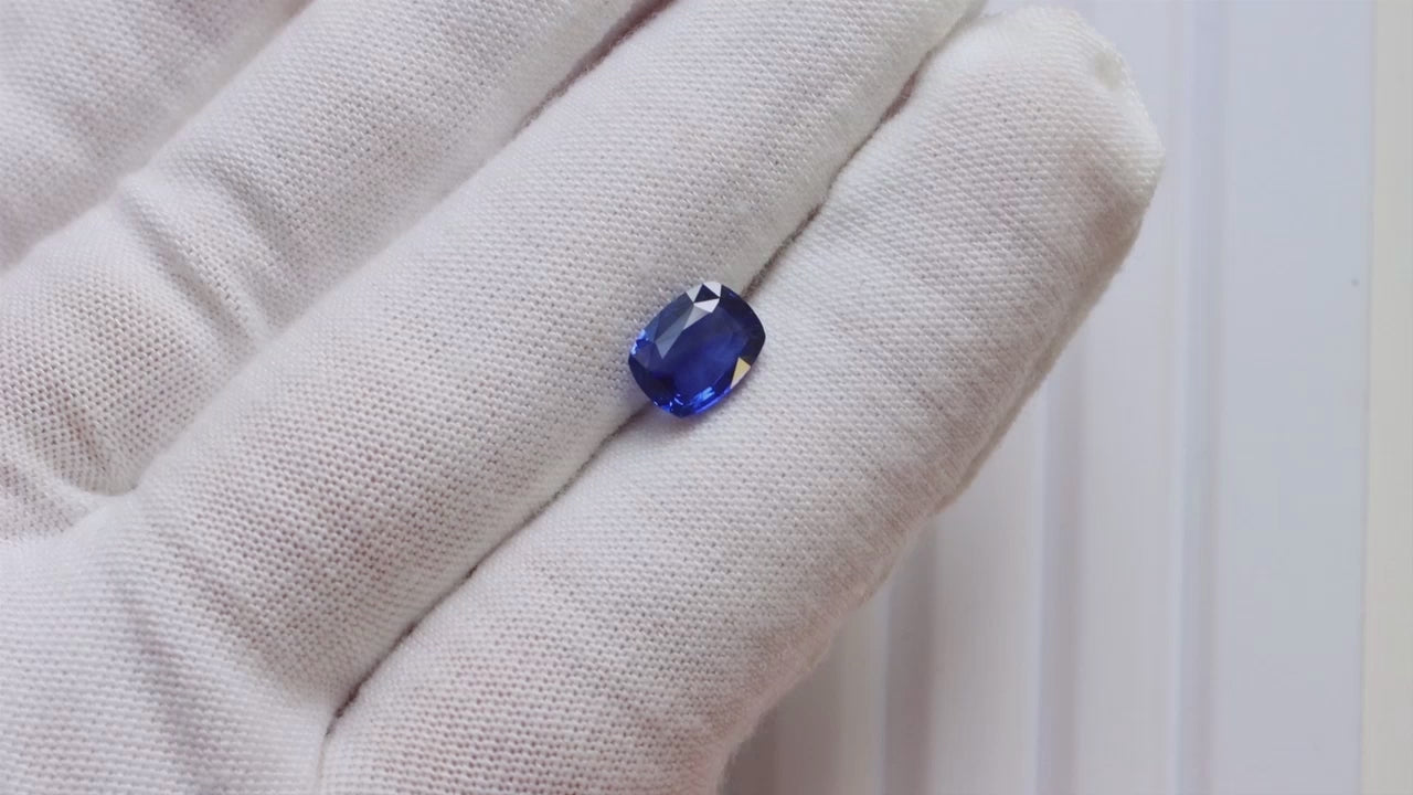 2.76ct CEYLON SAPPHIRE GIA CERTIFIED 9.6x7.2mm NATURAL CUSHION SHAPE CUT LOOSE