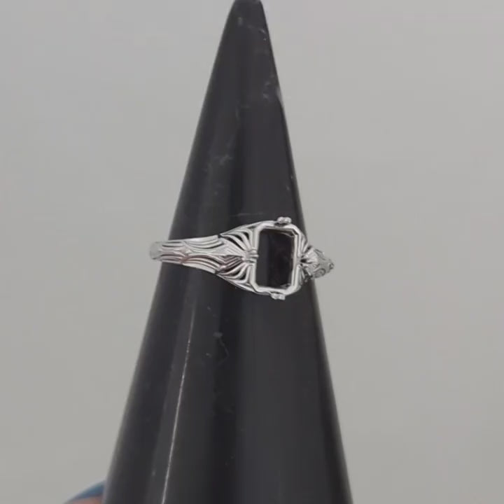 SOLITAIRE RING SETTING 7X5 EMERALD CUT VINTAGE STYLE 14k WHITE GOLD SEMI-MOUNT