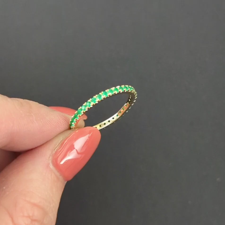 GREEN ONYX 14K YELLOW GOLD ETERNITY RING STACKING WEDDING BAND NATURAL Size 6.5