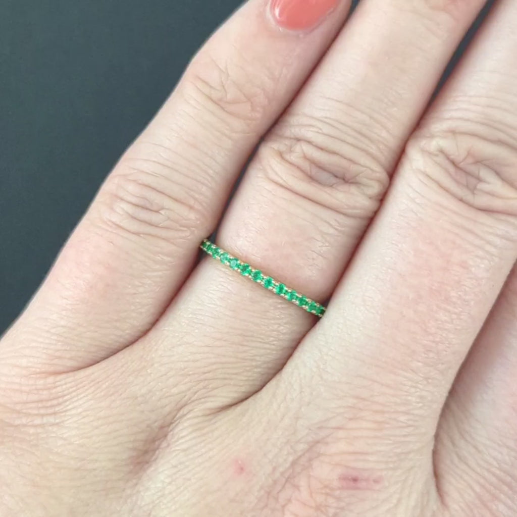 GREEN ONYX 14k YELLOW GOLD BAND HALF ETERNITY RING NATURAL GEMSTONE STACKING