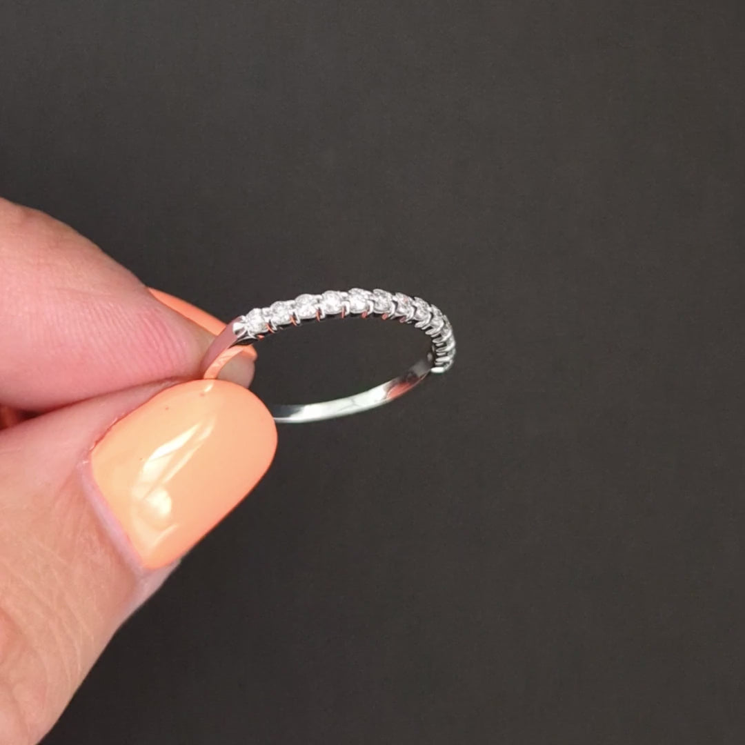 NATURAL DIAMOND WEDDING RING 14k WHITE GOLD STACKING RING DAINTY CLASSIC 1/4ct