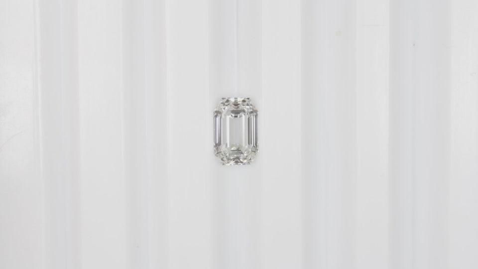 2 CARAT LAB CREATED DIAMOND IGI CERTIFIED E VS1 ANTIQUE STYLE EMERALD CUT LOOSE