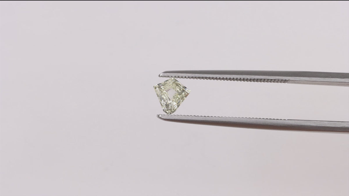 NATURAL 0.33ct S-T SI1 KITE SHAPE KITE SHAPE DIAMOND LOOSE GEOMETRIC SHIELD