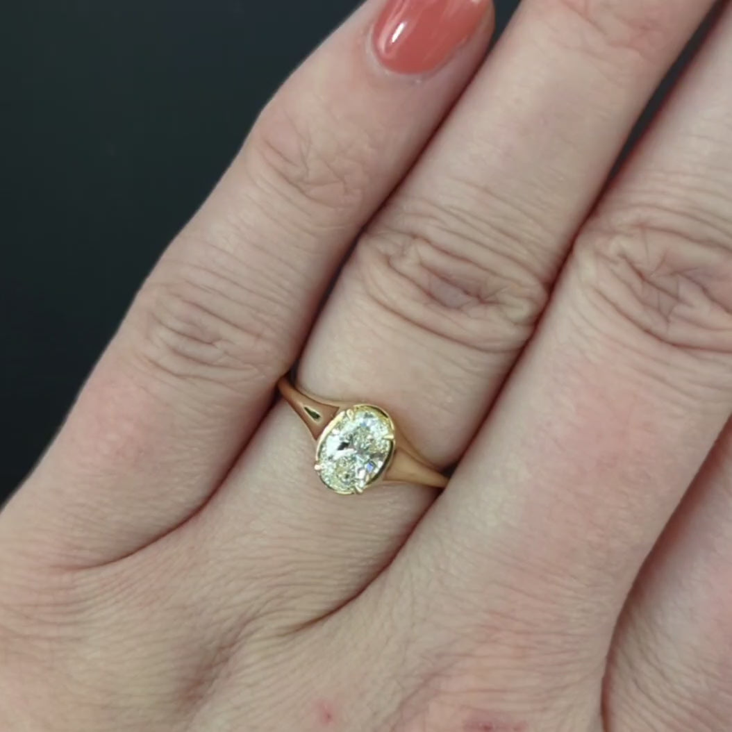 0.91ct OVAL CUT DIAMOND SOLITAIRE ENGAGEMENT RING GIA CERTIFIED 14k YELLOW GOLD