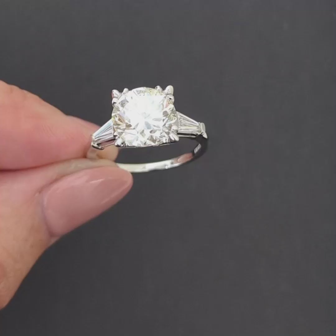 3.5ct CERTIFIED DIAMOND ENGAGEMENT RING K-L VS1 PLATINUM ROUND BAGUETTE 3 STONE