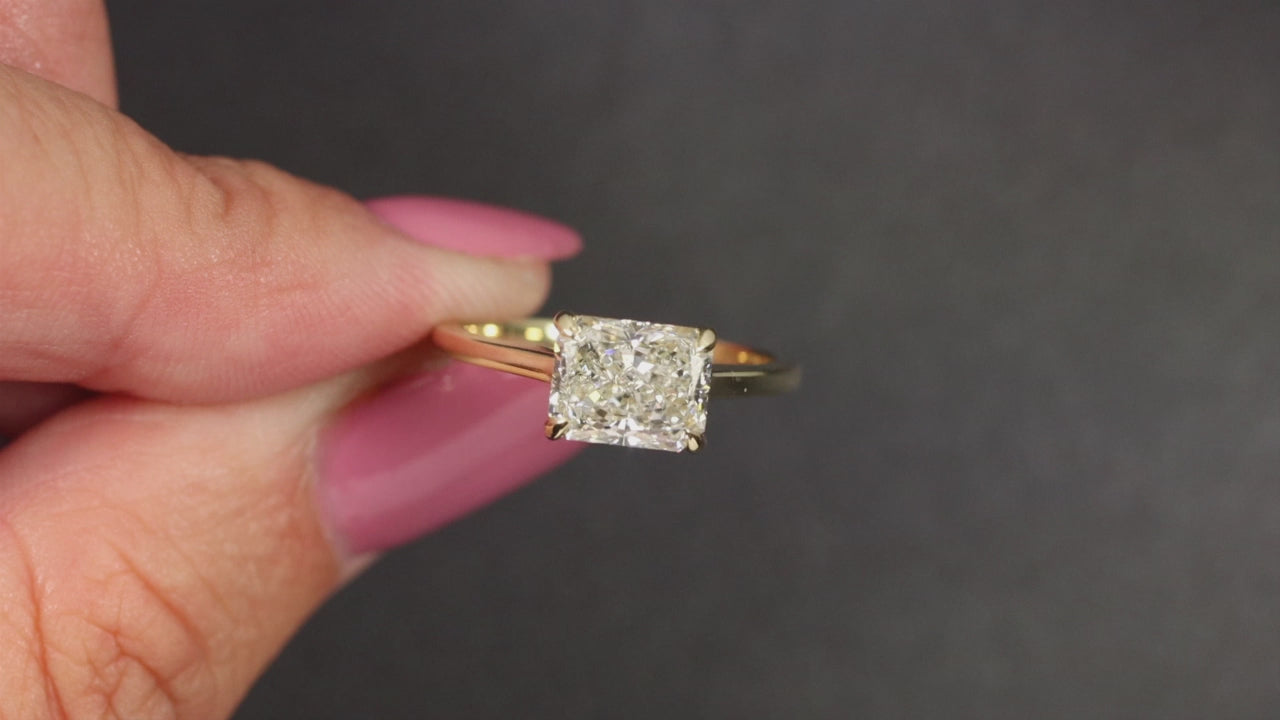 2ct GIA CERTIFIED DIAMOND ENGAGEMENT RING RADIANT CUT EAST WEST SOLITAIRE GOLD