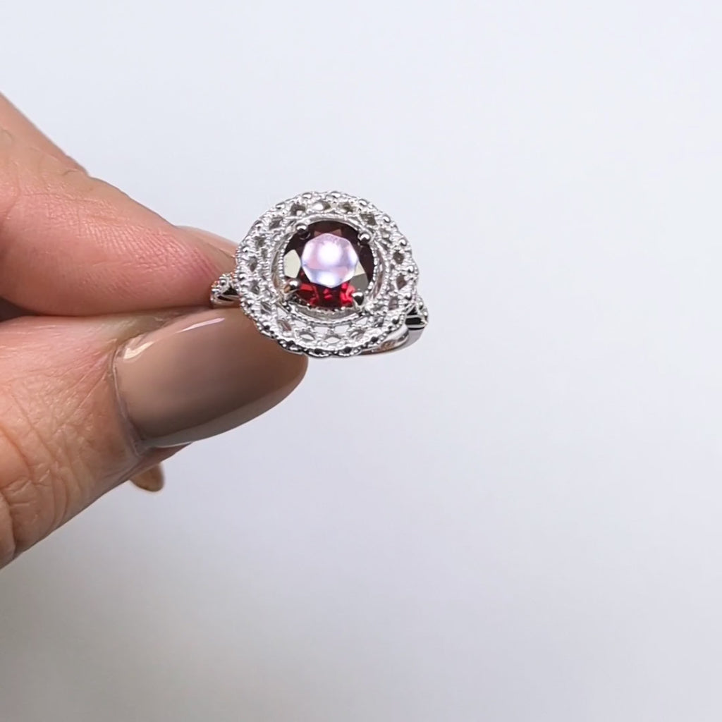 GARNET STERLING SILVER RING VINTAGE STYLE FILIGREE HALO ROUND CUT ART DECO RED