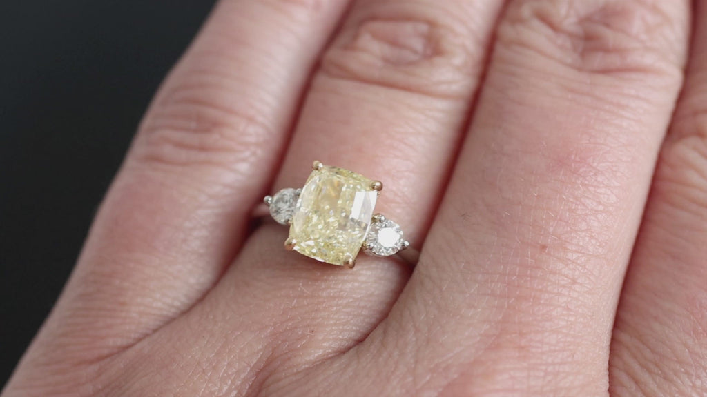 3ct GIA CERTIFIED YELLOW DIAMOND ENGAGEMENT RING PLATINUM CUSHION SHAPE PLATINUM