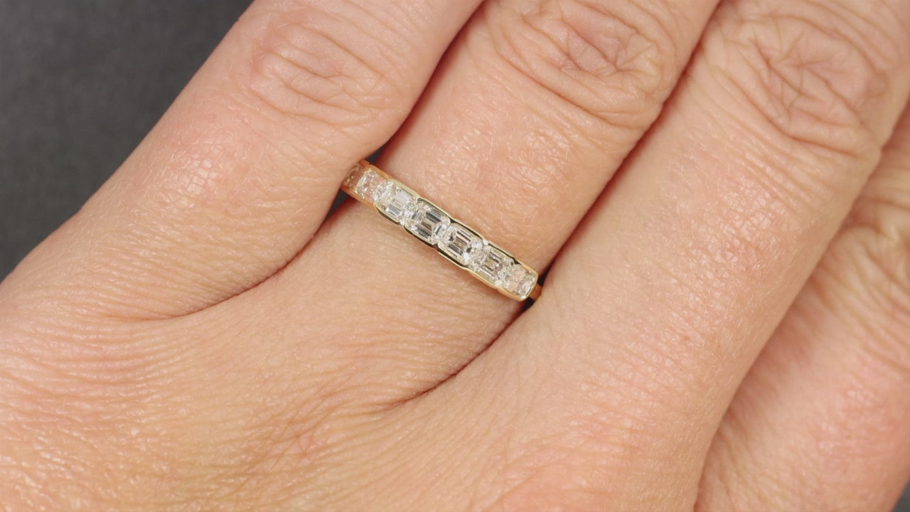 0.85ct EMERALD CUT DIAMOND WEDDING BAND BEZEL RING YELLOW GOLD EAST WEST CHANNEL