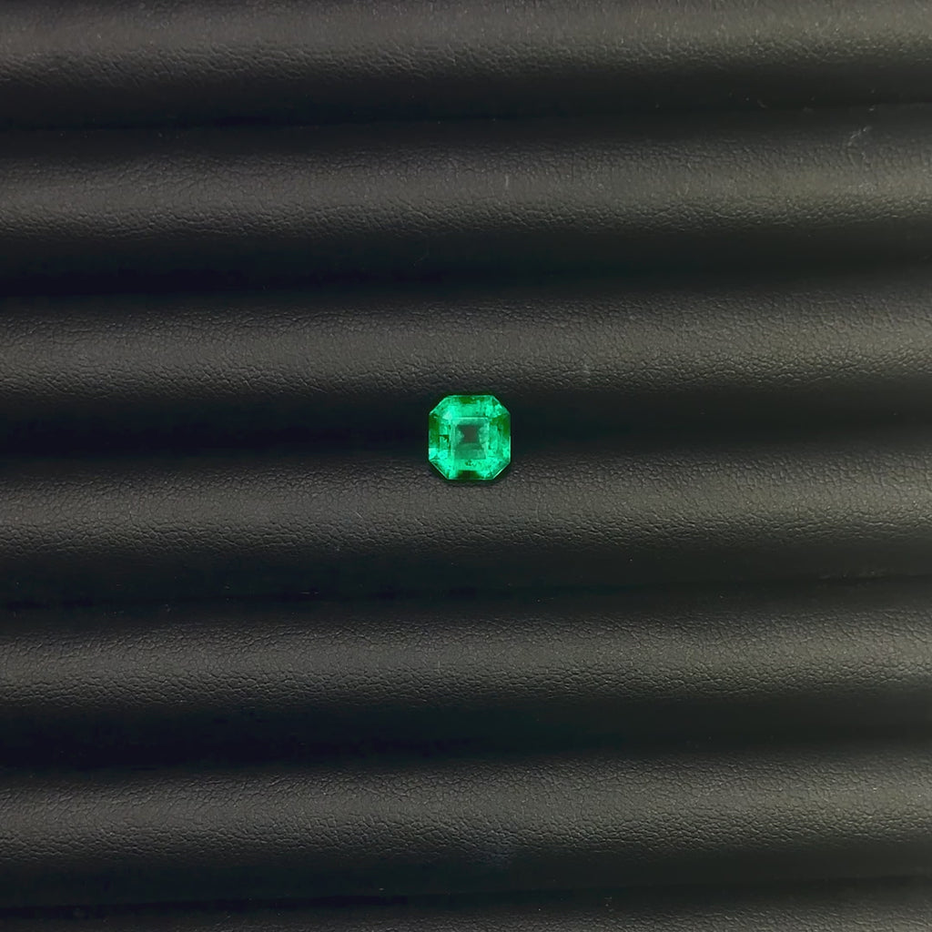 2.57ct CERTIFIED COLOMBIAN EMERALD MINOR OIL ASSCHER CUT NATURAL LOOSE GEMSTONE