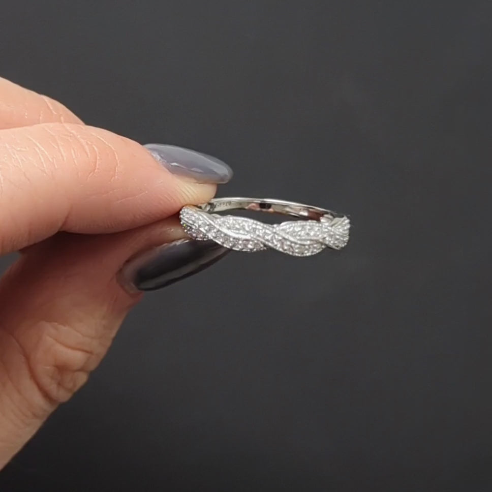 DIAMOND TWIST WEDDING BAND STACKING RING VINTAGE STYLE FILIGREE 14k WHITLE GOLD