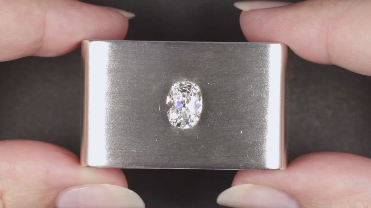 2.13c D VS1 OLD MINE CUT LAB CREATED DIAMOND IGI CERTIFIED ENGAGEMENT CUSHION 2c