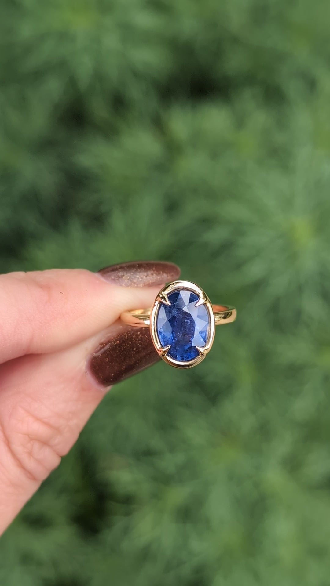 3.77ct BLUE SAPPHIRE OVAL SOLITAIRE RING VINTAGE STYLE CLAW PRONGS 14k GOLD