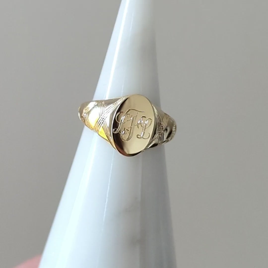SOLID 10K YELLOW GOLD SIGNET RING 8.3g FLORENTINE HAND ENGRAVING PERSONALIZEABLE