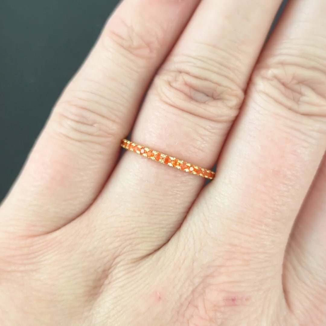 CARNELIAN 14K YELLOW GOLD ETERNITY RING STACKING WEDDING BAND NATURAL - Size 6