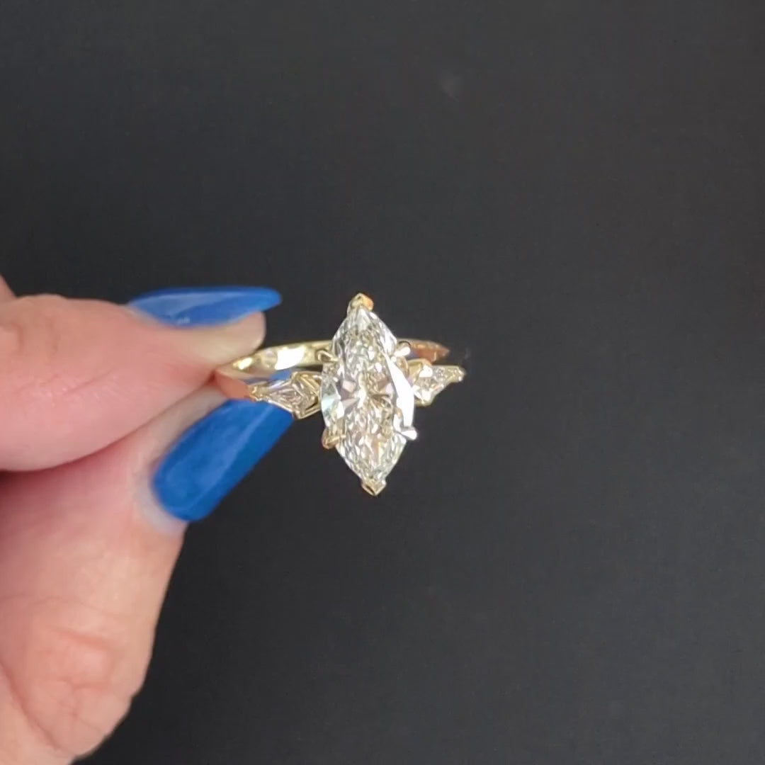 2ct LAB CREATED DIAMOND ENGAGEMENT RING 3 STONE MARQUISE KITE CUT 10k WHITE GOLD