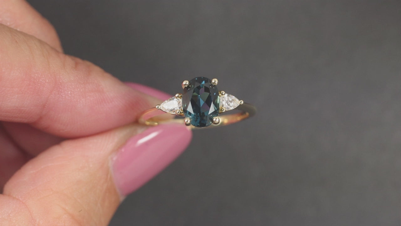 1.5ct LONDON BLUE TOPAZ DIAMOND 3 STONE RING 14k YELLOW GOLD NATURAL OVAL SHAPE