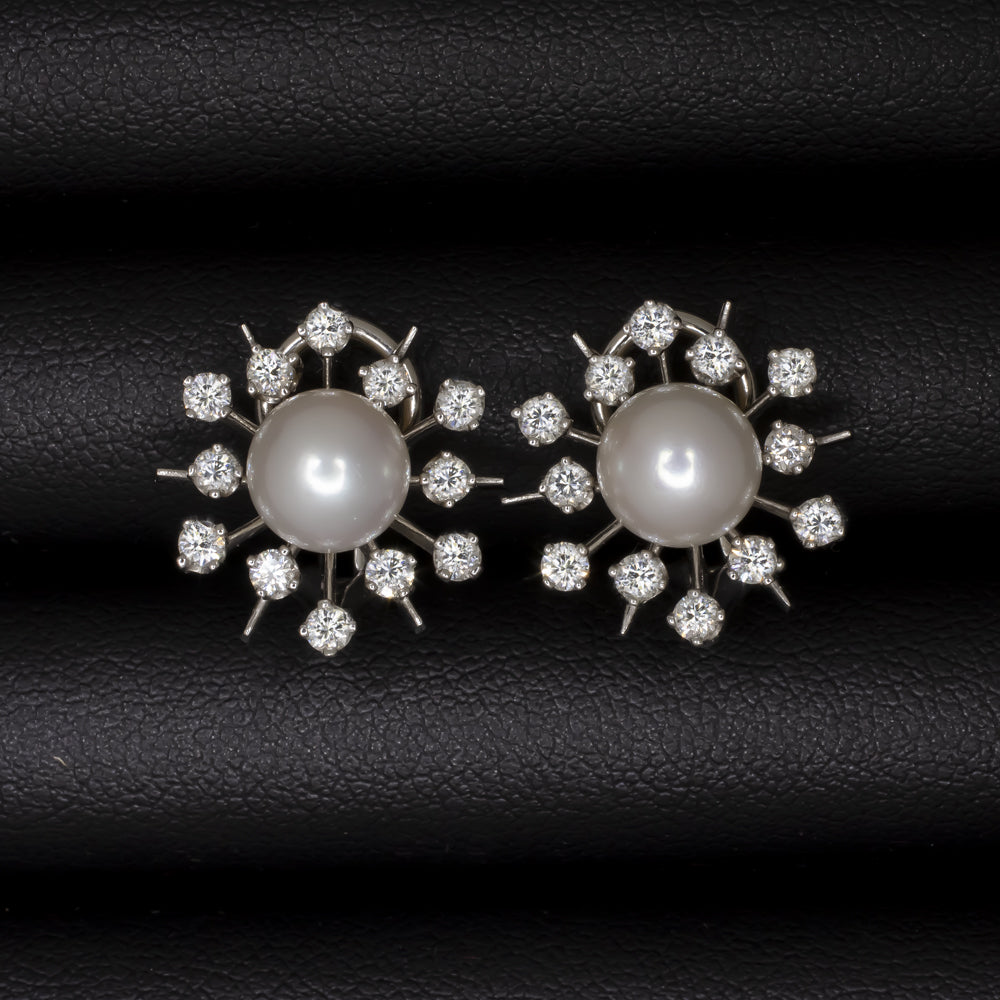 VINTAGE PEARL DIAMOND 14K WHITE GOLD STUD EARRINGS MIDCENTURY STARBURST ATOMIC