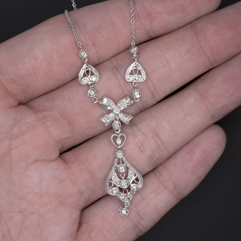 VINTAGE DIAMOND PENDANT BOW RIBBON NECKLACE 18K WHITE GOLD FILIGREE HEART DROP
